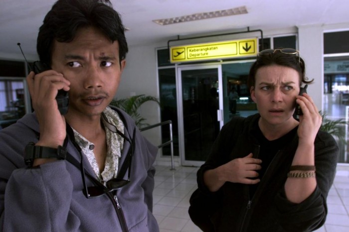 Faith and Indonesian colleague Ruwi after their kidnap ordeal at the hands of a timber baron's henchmen in 2000 (c) EIA